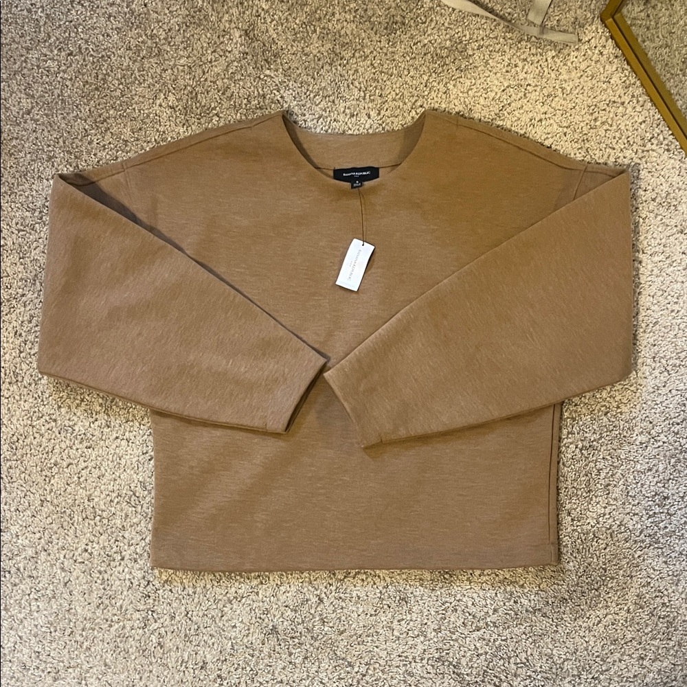 Banana Republic Women’s “Structured knit boxy top”